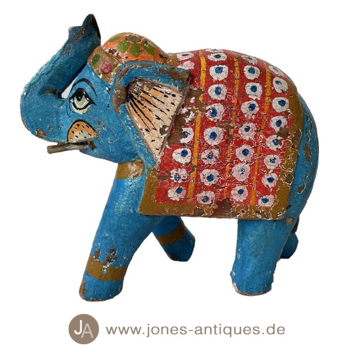 Petit éléphant en bois finition antique -  couleurs bleu - fabriqué à la main