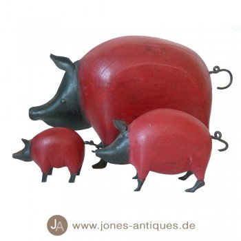 Set of 3 deco pigs - color red / black - handmade