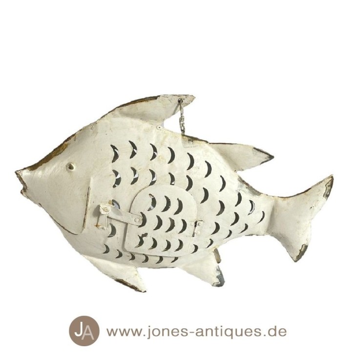 Fischwindlicht aus Eisen in der Größe XL in der Farbe weiß-antik - handgearbeitet