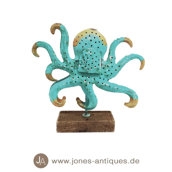 Octopus auf Holzsockel in der Größe S als Windlicht in der Farbe helltürkis - handgearbeitet