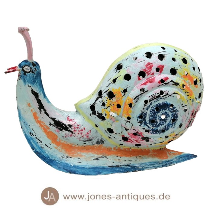 Windlight in the shape of a snail made of iron in the size L - in color rainbow