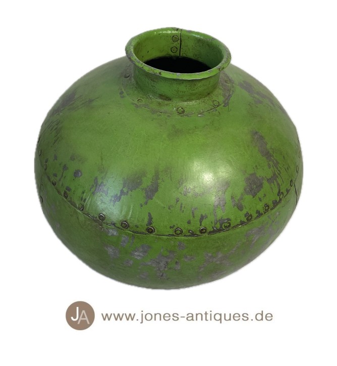 Grands vases indiens anciens en fer - couleur vert