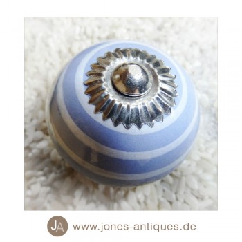 Keramik-Knauf Kugelform groß - handgearbeitet - Farbe hellblau/weiß spiralförmig