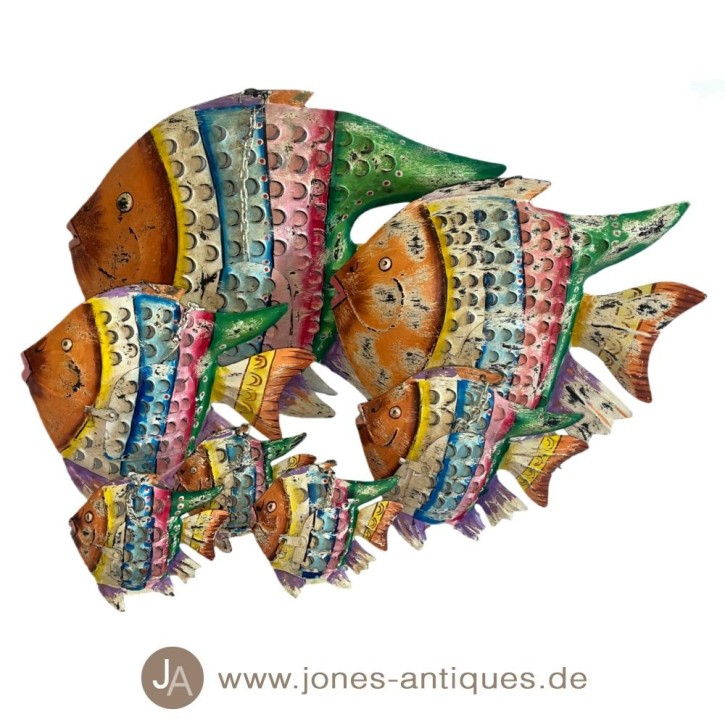 Eolienne poisson en fer disponible en 4 tailles (XS,S,M,L,XL) de couleur multi colour - fait main
