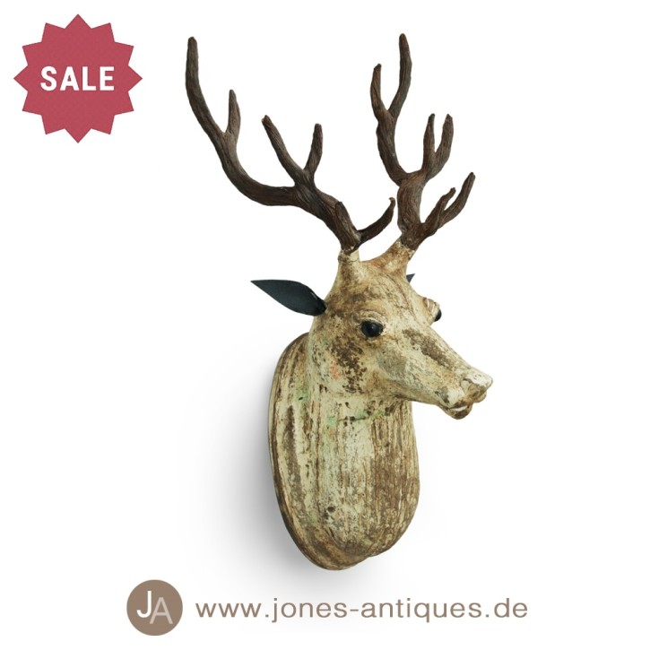 naturgetreuer Hirschkopf aus Pappmaché - handgearbeitet und -bemalt