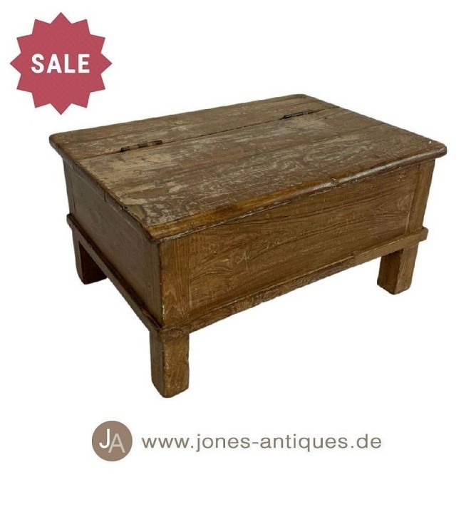 Alte Tischpulte aus Teakholz -  jedes Pult ist ein Unikat