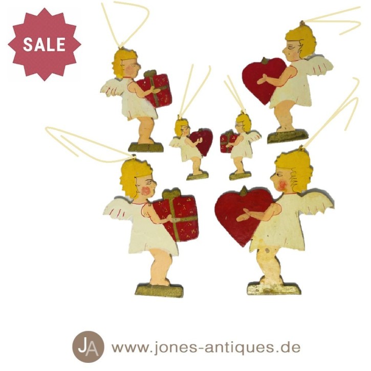 Set - consisting of 6 Christmas angels for hanging made of wood